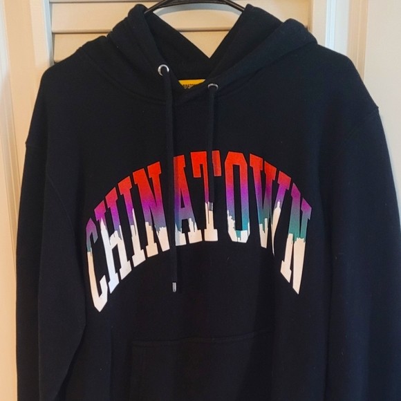 COPY - CHINATOWN MARKET HOODIE - Picture 1 of 2